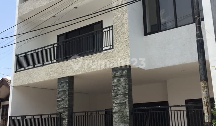 Rumah Rungkut Mapan Barat dkt Sutorejo Pakuwon City Dharmahusada