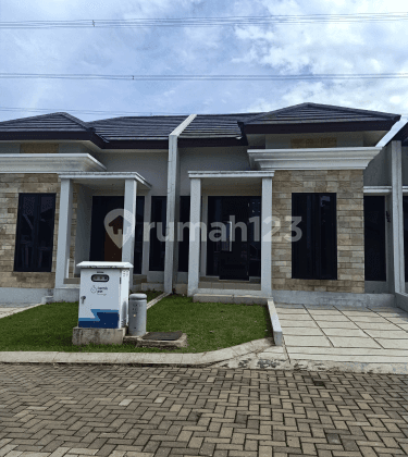 Dijual Murah, Rumah Baru Di Botanica Valley 10mnt Ke Unpam