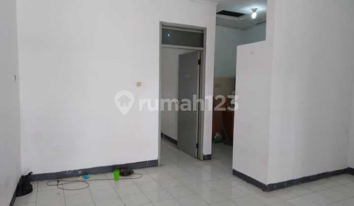 Rumah Minimalis Nyaman di Taman Cibaduyut Indah