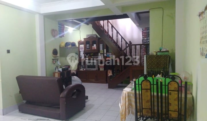 Rumah Lingkungan Aman dan Nyaman di kopo Cibolerang Indah
