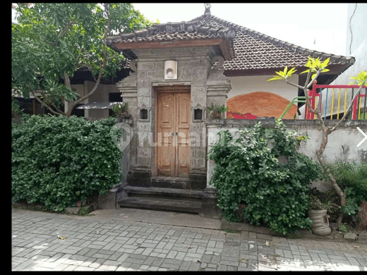 A simple house full of comfort in the Denpasar City Area