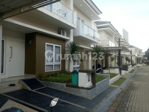 rumah Tangsel Ciputat ready asri dekat MRT, KRL,pintu toll,tanpa dp