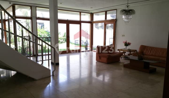 Rumah Siap Huni Jl. Hegarmanah, Bandung