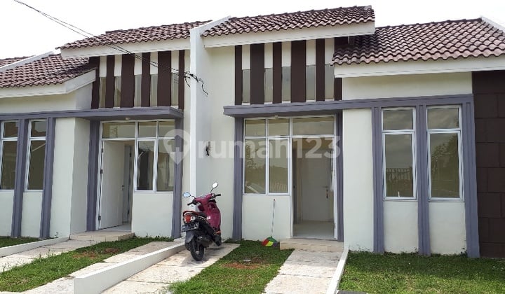 Rumah baru serah terima dekat stasiun kereta