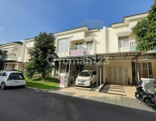 Rumah siap huni dekat mall sumarecon PHG crysocolla