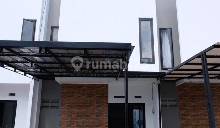 RUMAH BARU MODERN INDENT DI ARCAMANIK CISARANTEN KULON BANDUNG