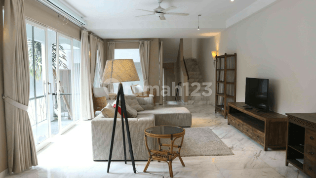 Private Townhouse 3BR with Pool, Stategic Location at Cipete Jakarta Selatan