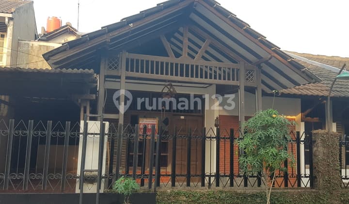 Rumah di Reni Jaya Pamulang