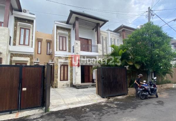 Beautiful Modern Design House at Royal Garden Residence Benoa