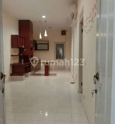 Rumah Cantik Rapi Full Furnished di Lippo Karawaci