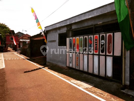 rumah tengah kota solo deket sma 6 murah