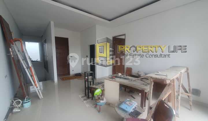 BUTUH CEPAT Rumah Puri Indah Like New Bersih Rapi
