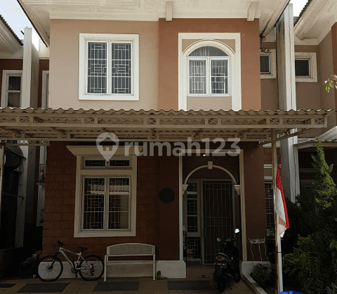 Cluster Trimezia Paramount Serpong, ruang tamu plong, dekat pasar