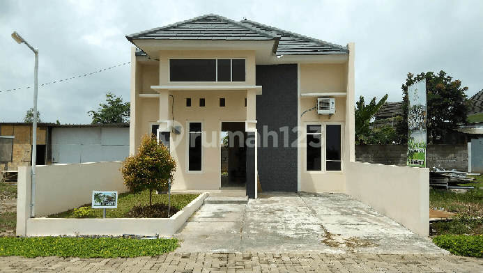 Rumah Ngaliyan siap huni cluster dekat LP kedungpane Semarang