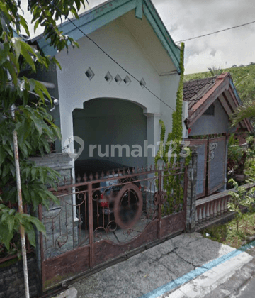 Rumah Asri Lingkungan Nyaman di Ungaran