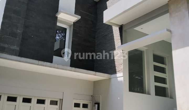 Rumah Baru Mewah Siap Huni di Setra Sari, Pasteur, Gegerkalong, Sarijadi, Bandung Utara