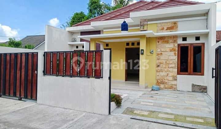 House for Sale in Kaliurang Near Elite Housing