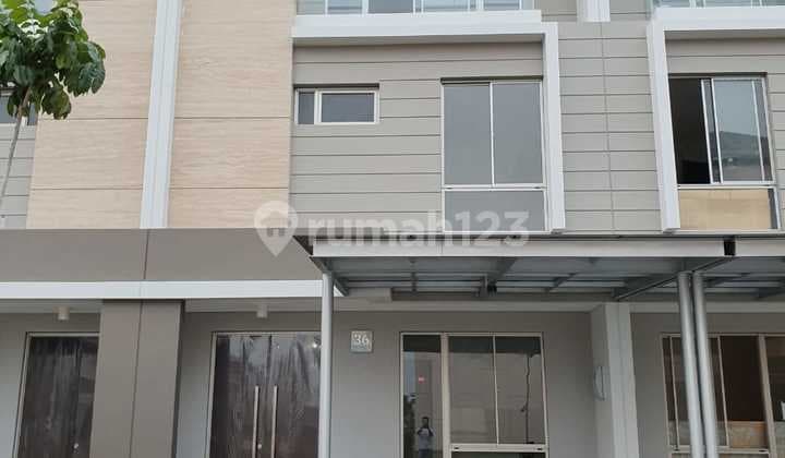 Rumah Siap Huni di Golf Island, Cluster Harmony