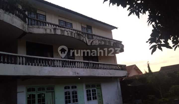 Villa Puncak, Lokasi sangat strategis