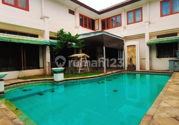 Rumah Cantik Siap Huni di Jatipadang, Jakarta Selatan