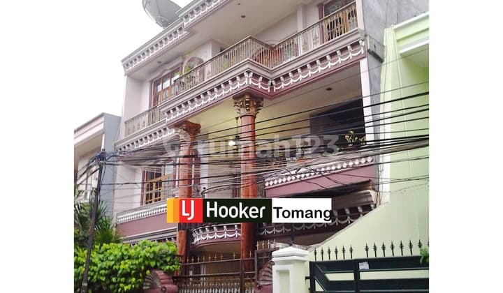 Rumah MEWAH, harga Menarik, Strategis, Tomang, Jakarta Barat