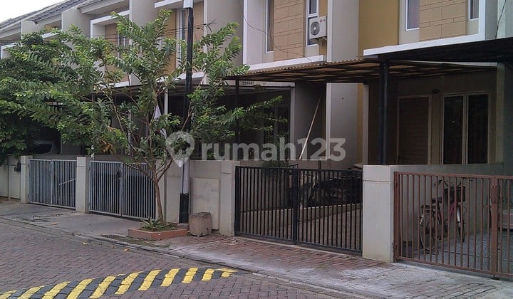 Duta Garden 2 lantai 4,5x17 Barat