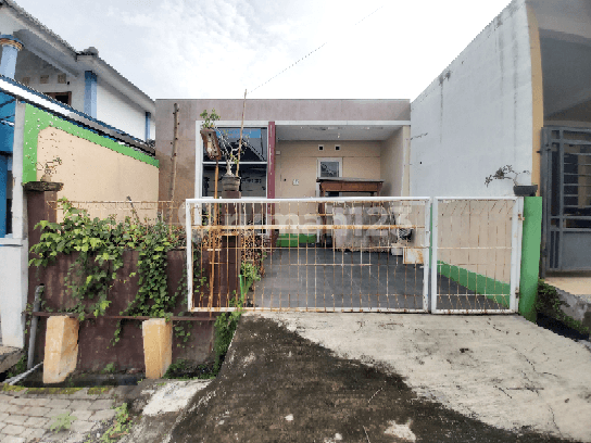 SHM Title Property at Permata Puri, Ngaliyan, Semarang, Flood-Free, Eligible for Mortgage.