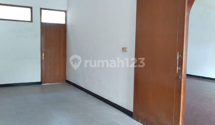 Rumah Rapi Siap Huni di TKI 3 Bandung