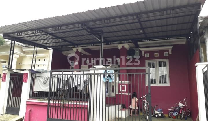 Ready-to-Occupy Area House with Rice Field View Near Unsoed Purwokerto