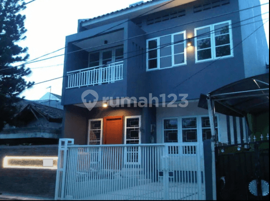 Rumah baru mewah di Cipinang Indah Jakarta Timur
