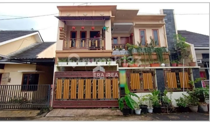 Rumah Cluster 2lantai di Paulan Colomadu Solo barat Rumah Cluster 2lantai di Paulan Colomadu Solo barat