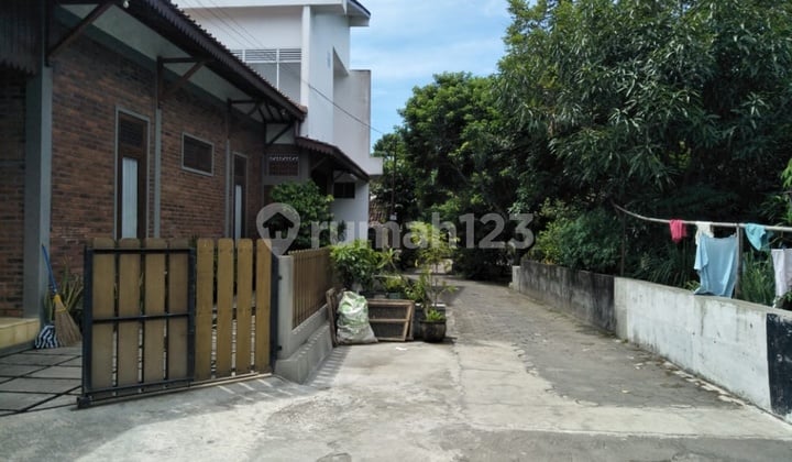 Rumah Full Furnished Dekat Kampus STIE YKP