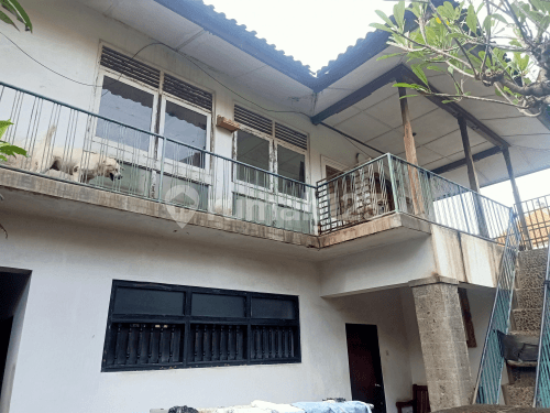 Cheap 2-story house, in the heart of Denpasar