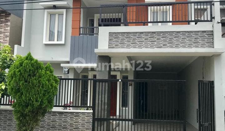 Rumah cantik Di mandar bintaro Sektor 3A