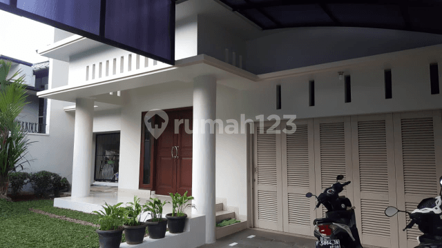 Rumah minimalis di Pondok Indah