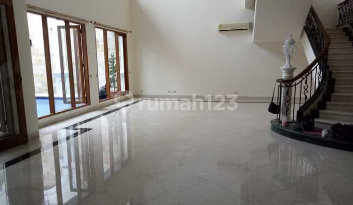 Trade Envoy III House