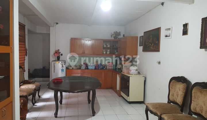 Villa Duta, Behind Setraduta, Very Strategic Location