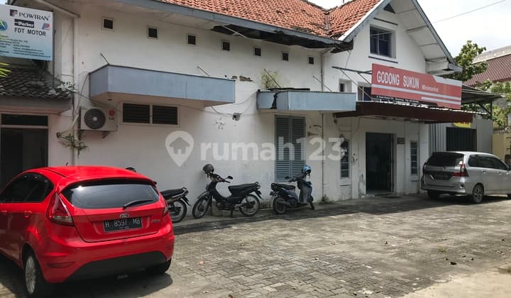Dijual Cepat Rumah Murah Strategis Pinggir Jalan Raya Imam Bonjol