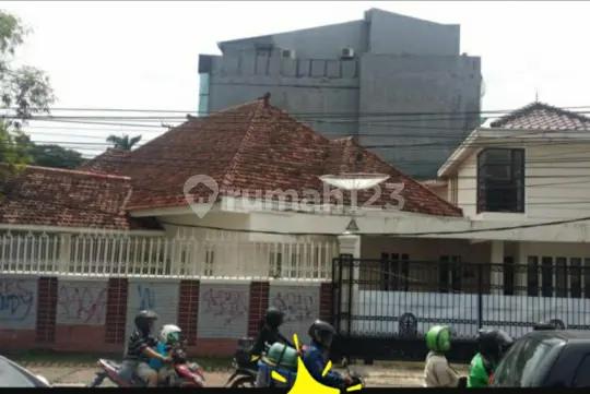 Rumah Tua Hitung Tanah Di Jln.proklamasi,menteng-Zona Campuran(c1)