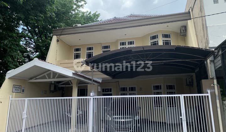 Rumah 2 Lantai Hak Guna Bangun di Dukuh Kupang Barat, Surabaya