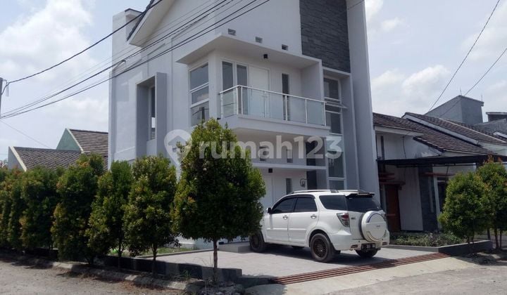 RUMAH BARU MEWAH 2 LANTAI DI CIWASTRA ONE GATE SYSTEM DKT BUAHBATU MARGACINTA AKSES STRATEGIS