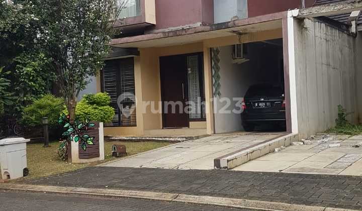 Dijual Rumah Bangunan Standart Menyatu dgn Jogging Track Murah Foresta BSD City