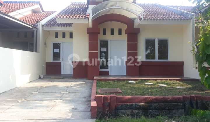 Rumah Catania Deltamas Cikarang Luas 152/60 Rp 32 Jt/Th 2 + 1 KT 2 KM