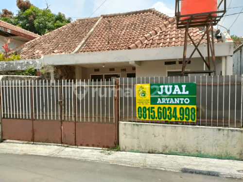 Rumah Tinggal Daerah Kota, Siap Huni, Cocok Utk Keluarga Kecil