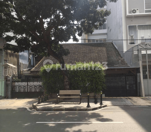 Dijual Rumah Tua Pinggir Jalan Tanjung Duren Raya Jakarta Barat
