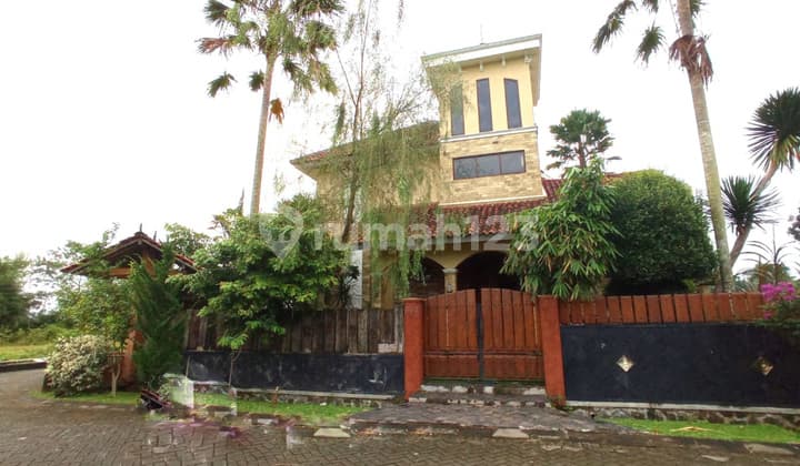 Dijual Rumah SHM Semi Furnished Tuntang, Semarang dekat Salatiga