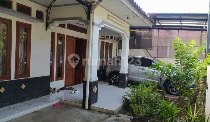 Rumah Kawaluyaan Komplek Fraflesia Harga BAGUS !!