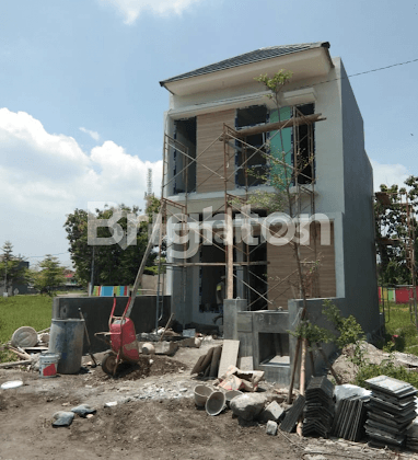 NEW MINIMALIS TAMAN WISATA REGENCY LIDAH KULON