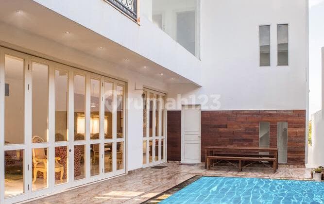VILLA MEWAH MODERN LOKASI PECATU GRAHA