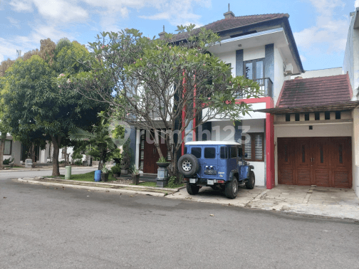 Rumah Bagus Cluster Elite Di Lor In Residence Colomadu Solo
